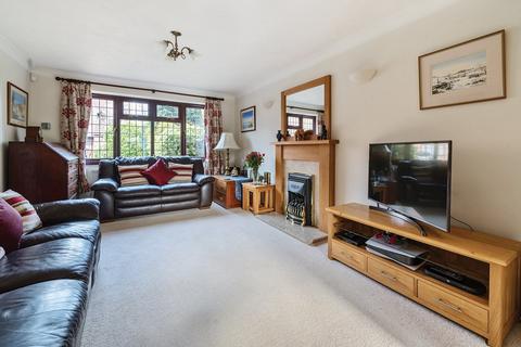 26 Applecroft, Lower Stondon, Henlow, SG16 6NB