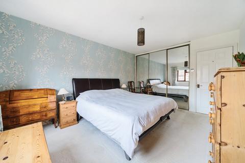 26 Applecroft, Lower Stondon, Henlow, SG16 6NB