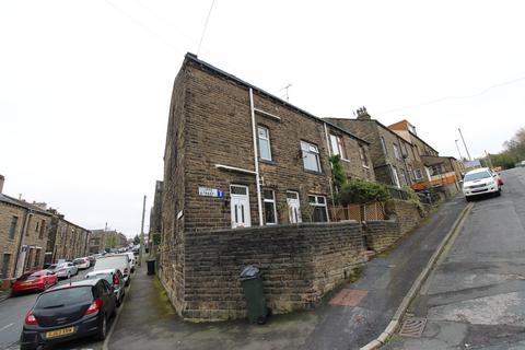 2 bedroom end of terrace house for sale, Cliff Street, Haworth, Keighley, BD22