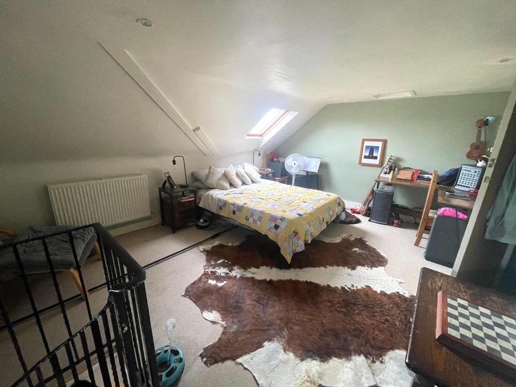 Loft Room.JPG