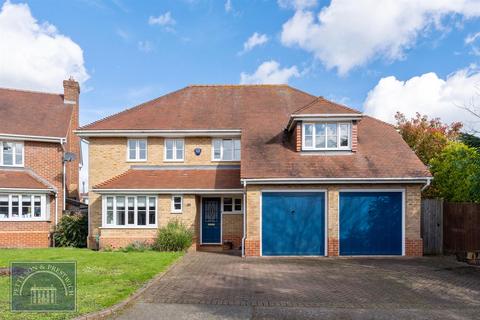 5 bedroom detached house for sale, Berthold Mews, Waltham Abbey