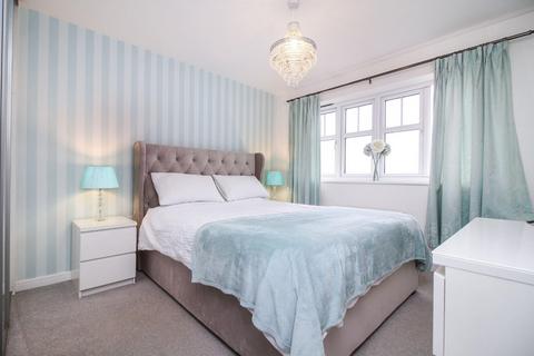 39 Deleval Crescent, Shiremoor, Newcastle Upon Tyne, NE27 0FA