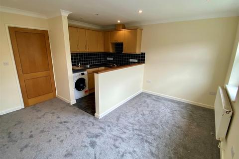 1 bedroom flat to rent, New Road, Fraddon TR9