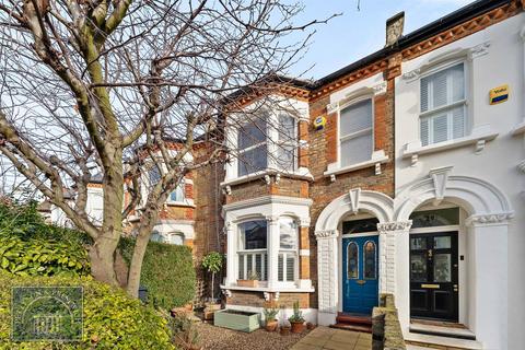 4 bedroom terraced house for sale, Addison Road, Wanstead