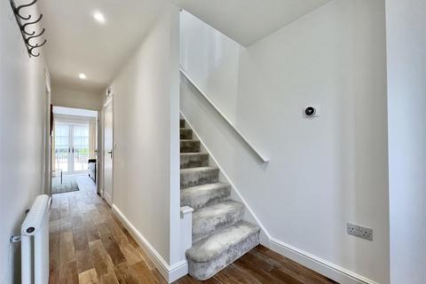 3 bedroom terraced house for sale, Bellamy Close, Belbroughton