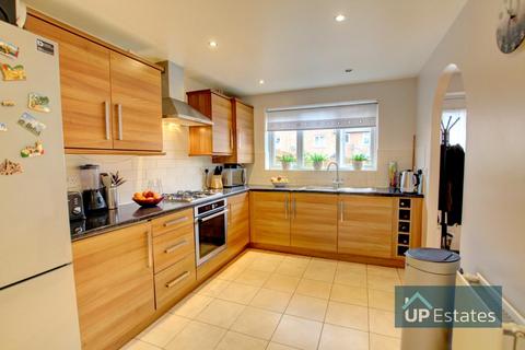 4 bedroom terraced house for sale, Bellamy Close, Coventry