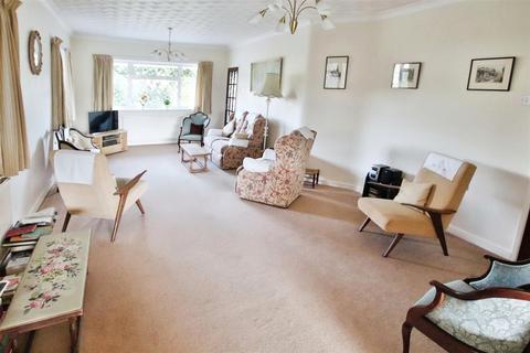 3 bedroom detached bungalow for sale, St. Johns Road, Locks Heath, Southampton