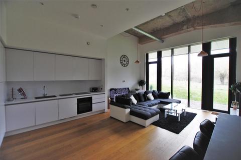 1 bedroom flat to rent, Lake Shore Drive, Croxs Bottom, Bristol