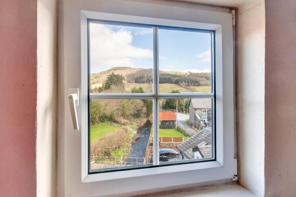 Picture Window.jpg