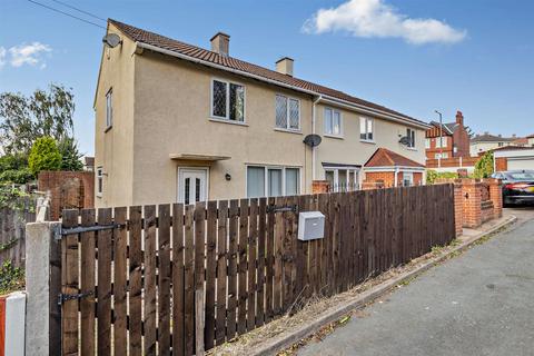 121 Broadwater, Bolton Upon Dearne, Rotherham, S63 8ER