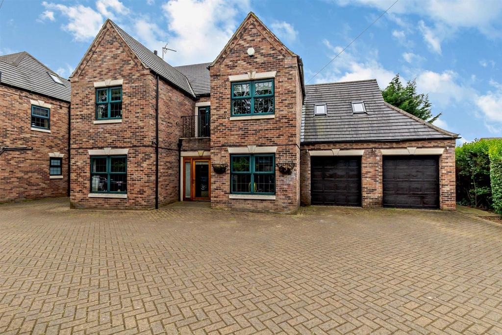 Bawtry Road, Doncaster DN4 5 bed detached house for sale £690,000