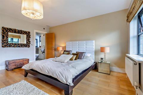 54a Bawtry Road, Bessacarr, Doncaster, DN4 7BQ