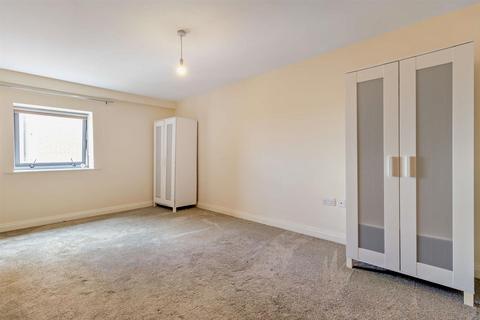 2 bedroom apartment for sale, Kentmere Drive, Doncaster DN4