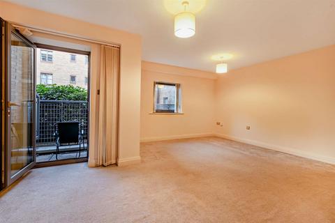 1 bedroom flat for sale, Kentmere Drive, Lakeside DN4
