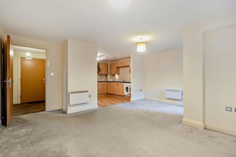 1 bedroom flat for sale, Kentmere Drive, Lakeside DN4