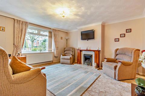 3 bedroom semi-detached bungalow for sale, Nutwell Lane, Doncaster DN3