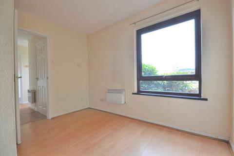 1 bedroom ground floor flat to rent, St Nicholas Close, KING'S LYNN PE30