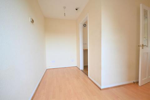 1 bedroom ground floor flat to rent, St Nicholas Close, KING'S LYNN PE30