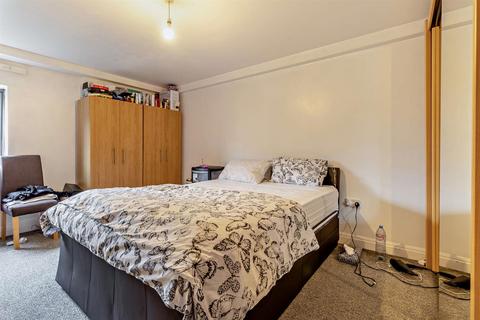 1 bedroom apartment for sale, Kentmere Drive, Doncaster DN4