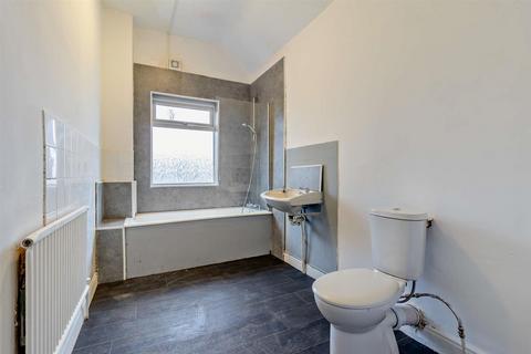 2 bedroom terraced house for sale, Park Road, Doncaster DN1