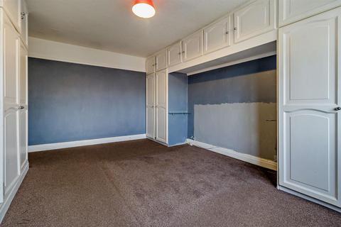 3 Grove Vale, Wheatley Hills, Doncaster, DN2 5TA