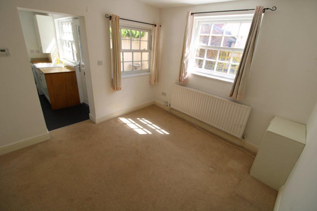 Long Garden Walk, Farnham GU9 1 bed cottage £1,050 pcm (£242 pw)