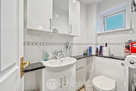 100 Skiddaw Close, Great Notley, Braintree, CM77 7UR