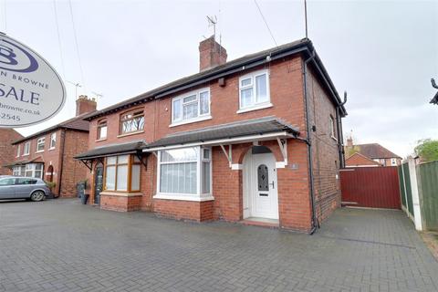 3 bedroom semi-detached house for sale, Manor Way, Crewe