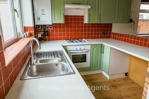 2 bedroom townhouse to rent, Jersey Way, Barwell