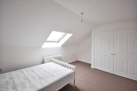 2 bedroom flat to rent, Acland Road, Exeter, , EX4 6PP