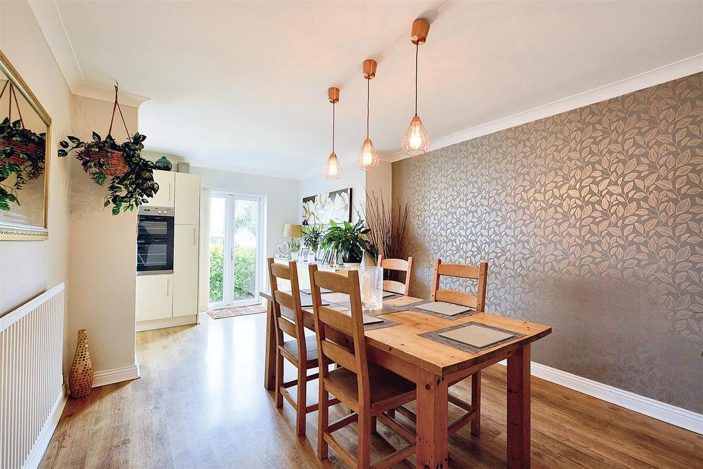 Dining Room 1.jpeg