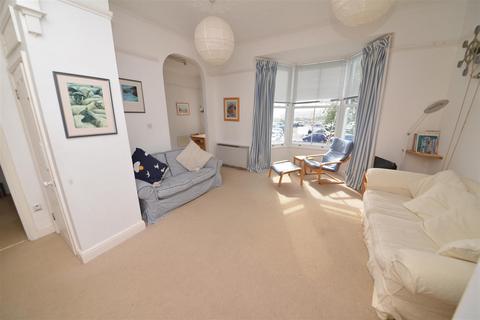 2 bedroom flat for sale, Victoria Street, Tenby