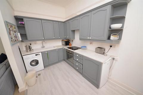 2 bedroom flat for sale, Victoria Street, Tenby