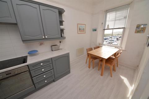 2 bedroom flat for sale, Victoria Street, Tenby