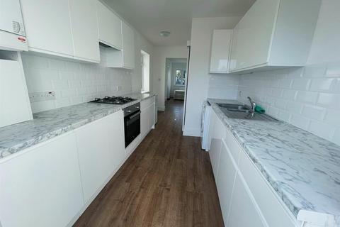 1 bedroom flat to rent, Stainton Road, Enfield EN3