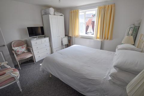2 bedroom end of terrace house for sale, Barnes Crescent, WIMBORNE, BH21