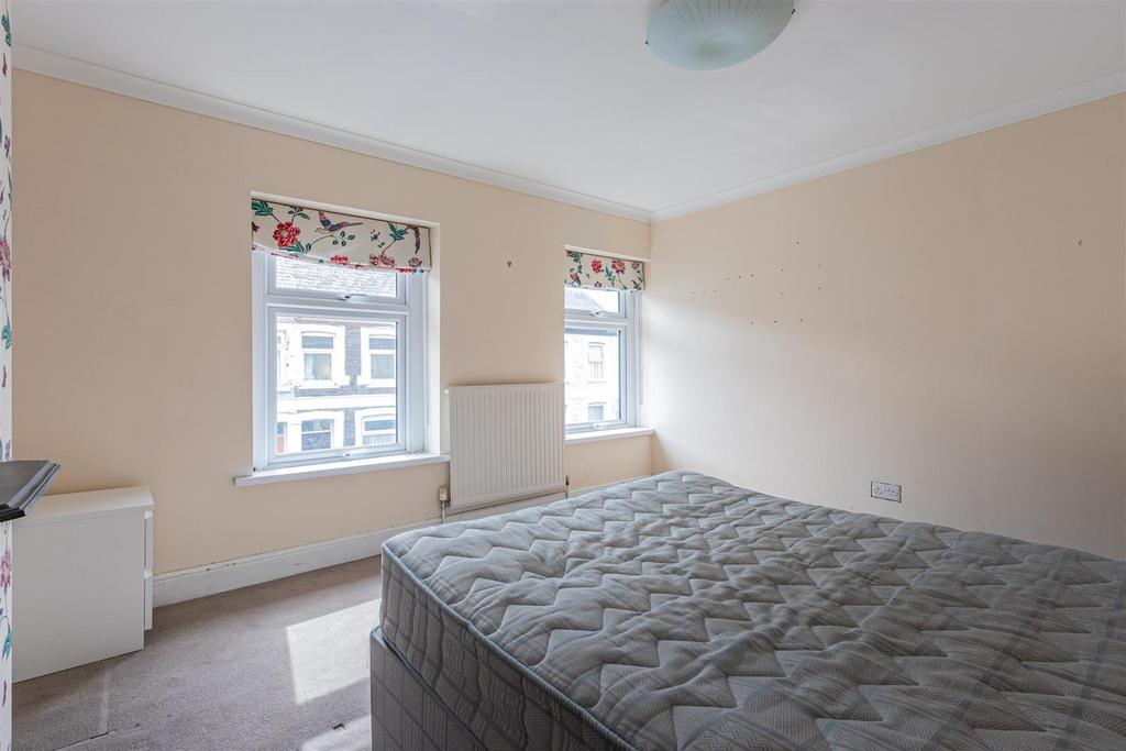 Treharris Street 69-15.jpg