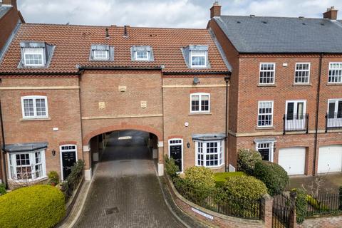 4 bedroom terraced house for sale, Grosvenor Park, York