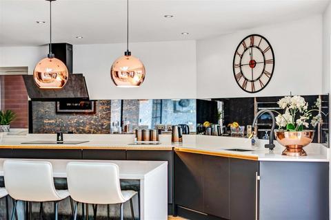 91 Hollyfield Road, Sutton Coldfield, B75 7SE