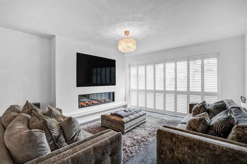 91 Hollyfield Road, Sutton Coldfield, B75 7SE
