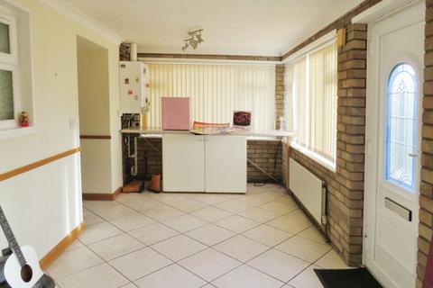 2 bedroom semi-detached bungalow for sale, The Rookery, Brandon IP27
