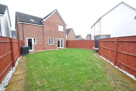 3 bedroom detached house for sale, Olive Close, Burton-On-Trent DE14