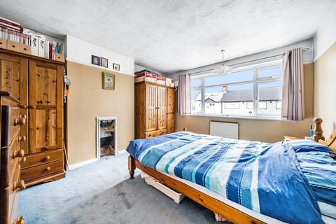 3 bedroom terraced house for sale, Lloyds Way, Beckenham BR3