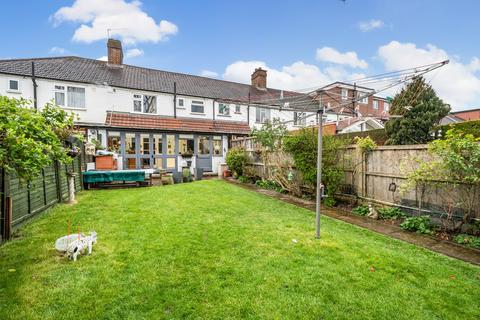 41 Lloyds Way, Beckenham, BR3 3QT