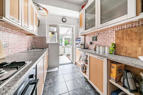 41 Lloyds Way, Beckenham, BR3 3QT