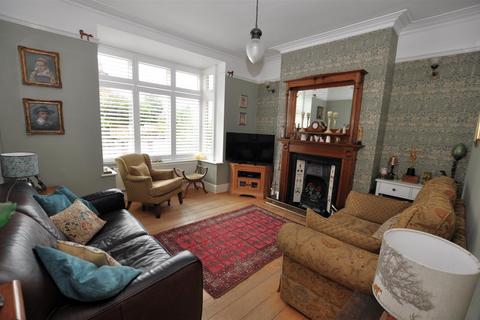 4 bedroom semi-detached house for sale, High Bank Road, Burton-On-Trent DE15