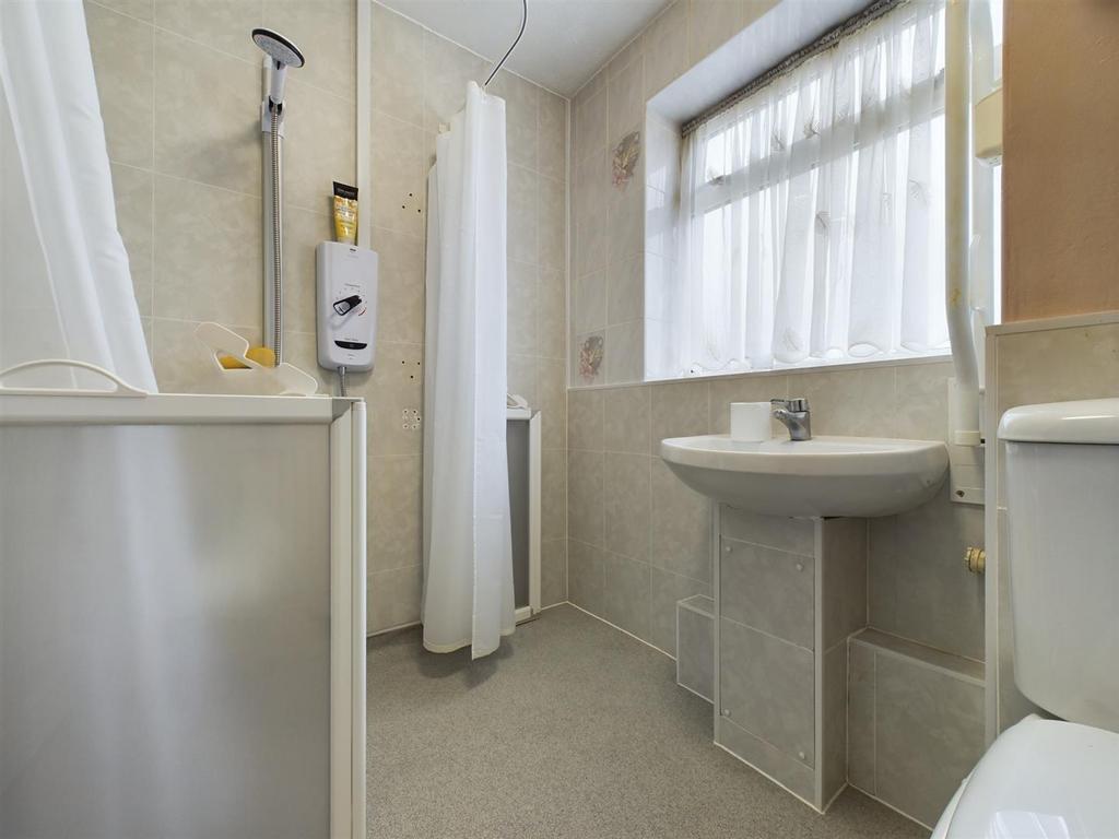 Bathroom (wet room)