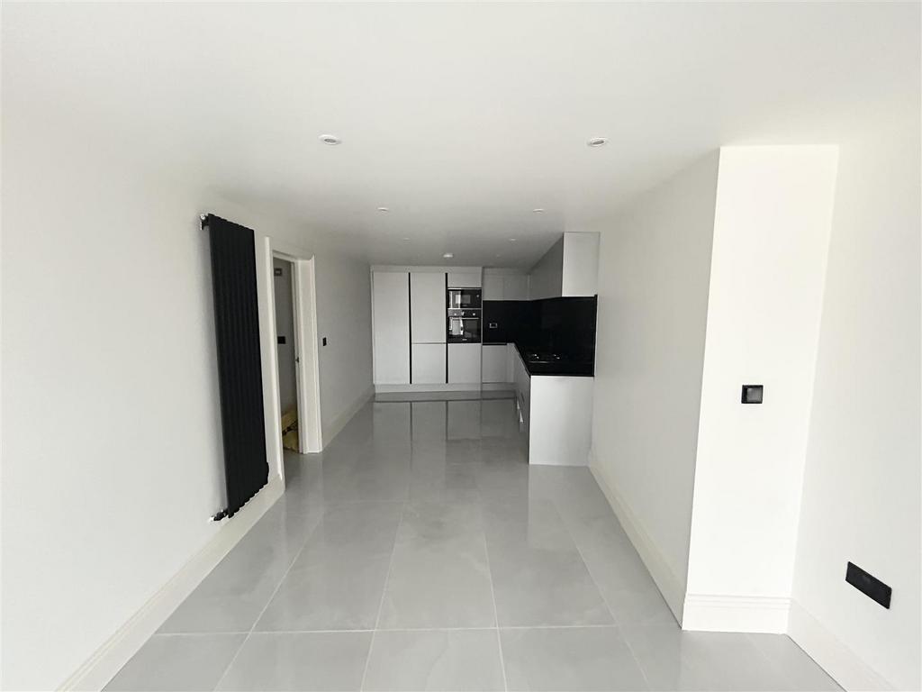 Reception Room/Open Plan Kitchen: