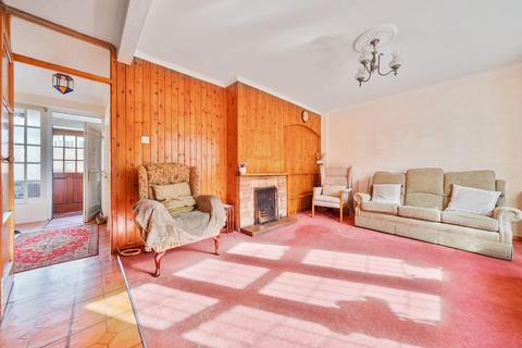 157 Eynsham Drive, London, SE2 9PU