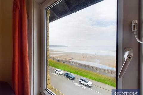 2 bedroom apartment for sale, The Beach, Filey